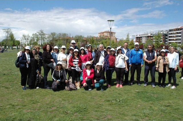 Eskişehir’de ‘dünya Sağlık İçin Hareket Et Günü’ Yürüyüşü