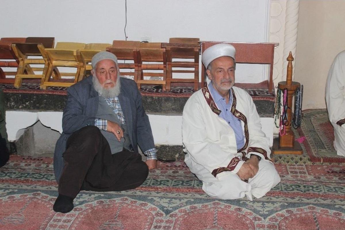 Siverek&rsquo;te Berat Kandili Coşkuyla Kutlandı