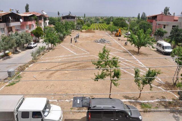 Salihli’ye Yeni Park Yapılıyor