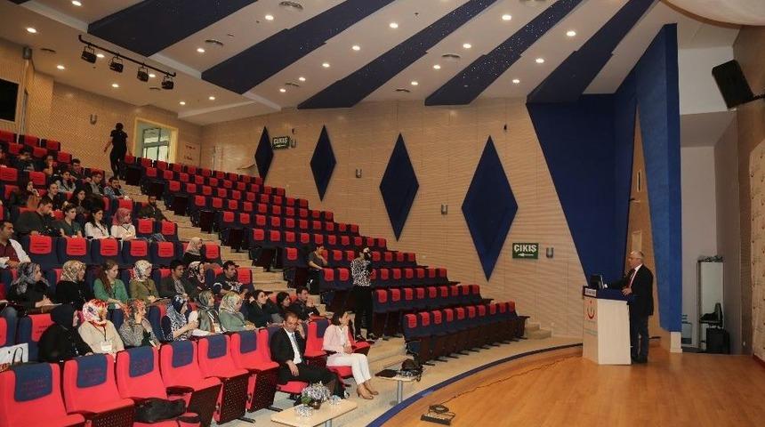 Beah&rsquo;ta Temel Yoğun Bakım Kursu