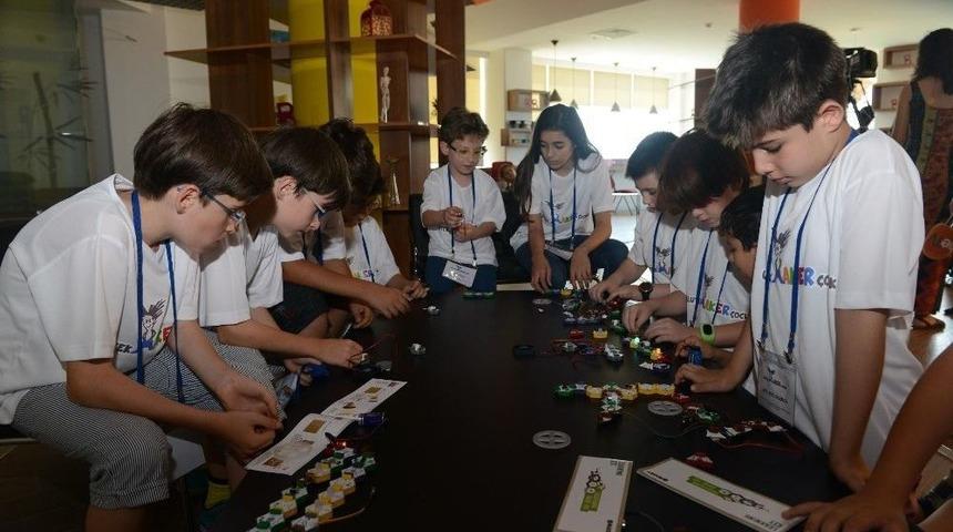 Geleceğin Bilim Adamları Ulutek&rsquo;ten &Ccedil;ıkacak