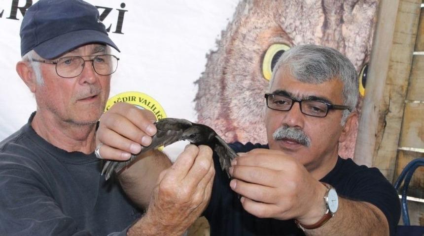 10 Mayıs D&uuml;nya G&ouml;&ccedil;men Kuşlar G&uuml;n&uuml;