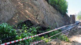 İstinat Duvarı Yapımında Toprak Kaydı: 3 Yaralı