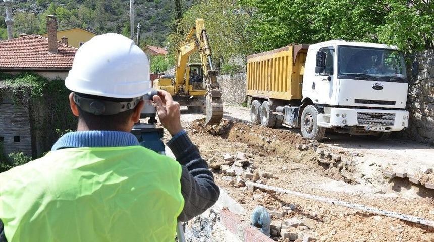 Akseki&rsquo;de 2 Mahalleye Kanalizasyon Geliyor