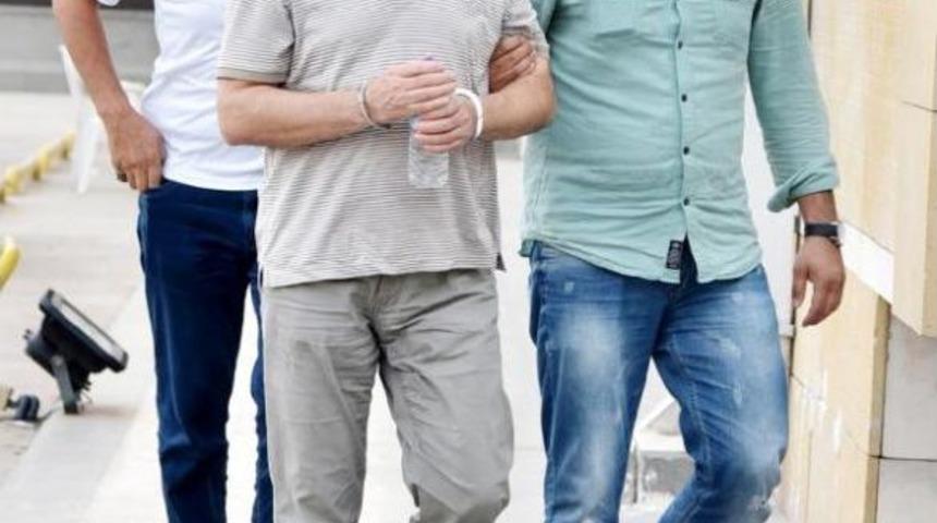 Fet&ouml;'den Tutuklu Komutan: Darbeciler Başarılı Olsaydı Kafama Sıkardı