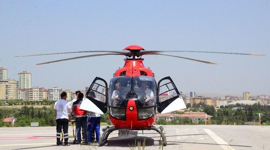 1 G&uuml;nl&uuml;k Bebeğe Kalp Pili Takıldı