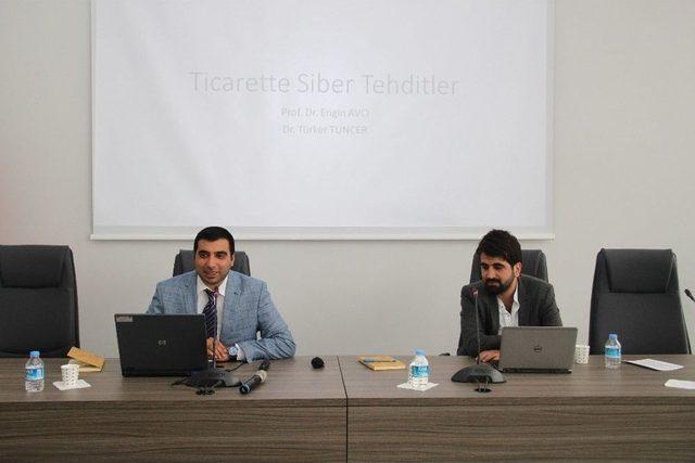 Kto &Uuml;yelerine Siber G&uuml;venlik Semineri Verildi 1