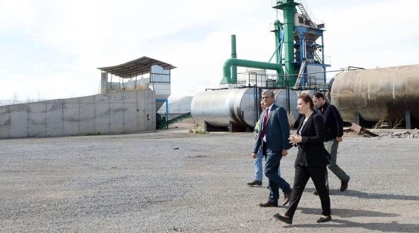 Vali &Ouml;zefe, Kamu Yatırımlarını Denetledi