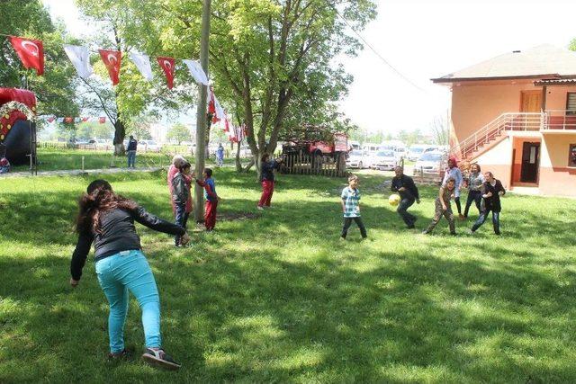 Düzce Belediyesi Engellileri Piknikte Buluşturdu