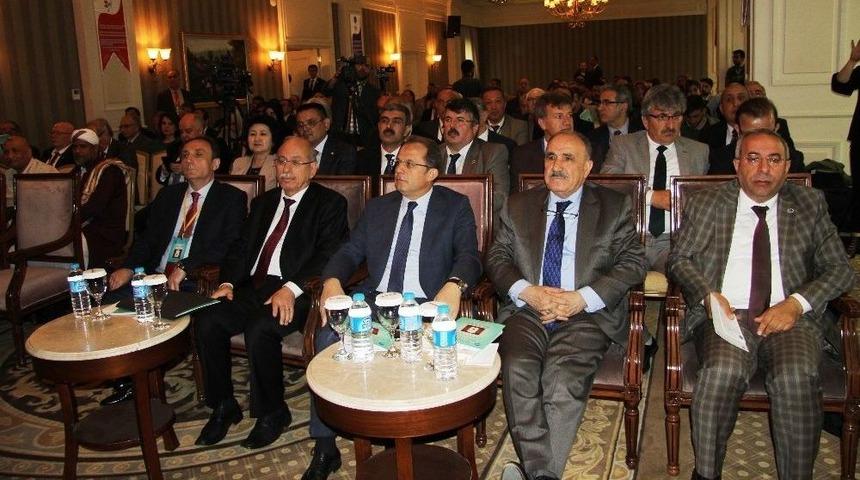 Van&rsquo;da 21. Y&uuml;zyılda İslam D&uuml;nyasına Stratejik Bakış Uluslararası Kongresi