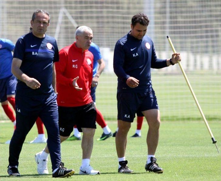 Antalyaspor’da Fenerbahçe Mesaisi Devam Ediyor G2