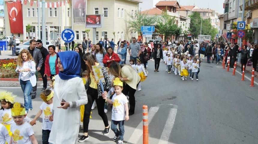Hayrabolu&rsquo;da Okul &Ouml;ncesi Eğitim Şenliği Y&uuml;r&uuml;y&uuml;ş&uuml;