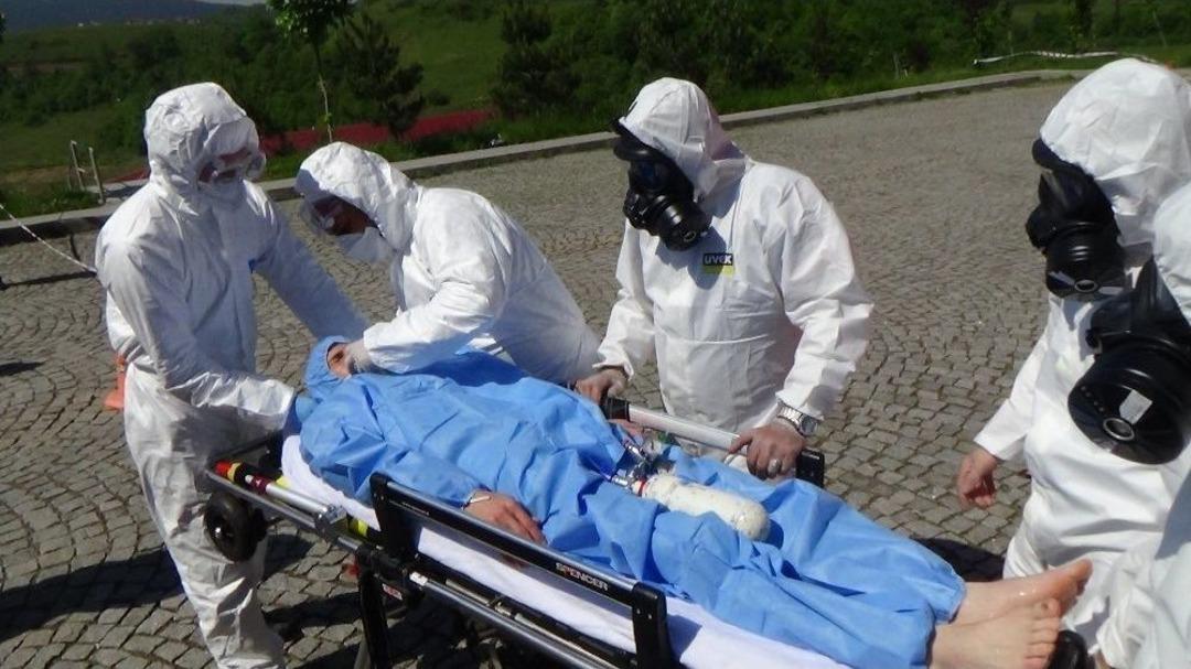 Hastanedeki Kimyasal Patlama Tatbikatı Ger&ccedil;eğini Aratmadı