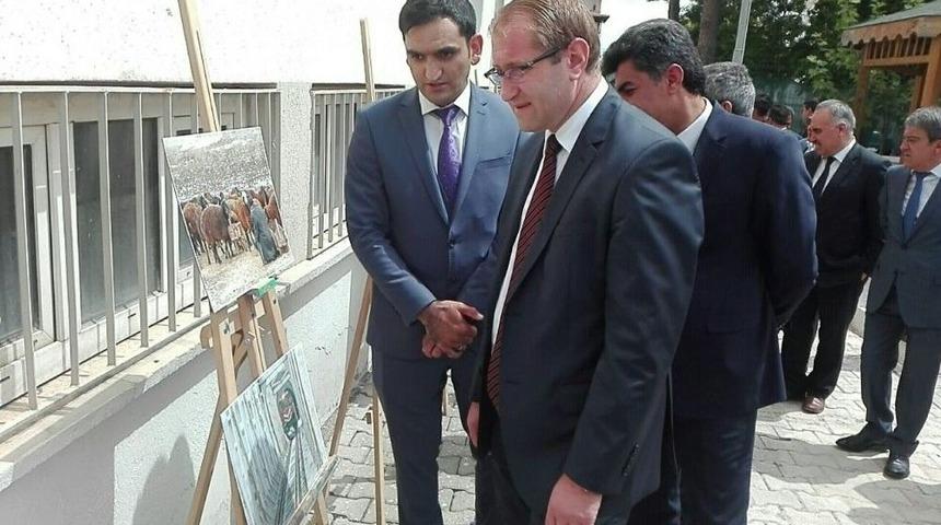 Kovancılar&rsquo;da Resim Sergisi