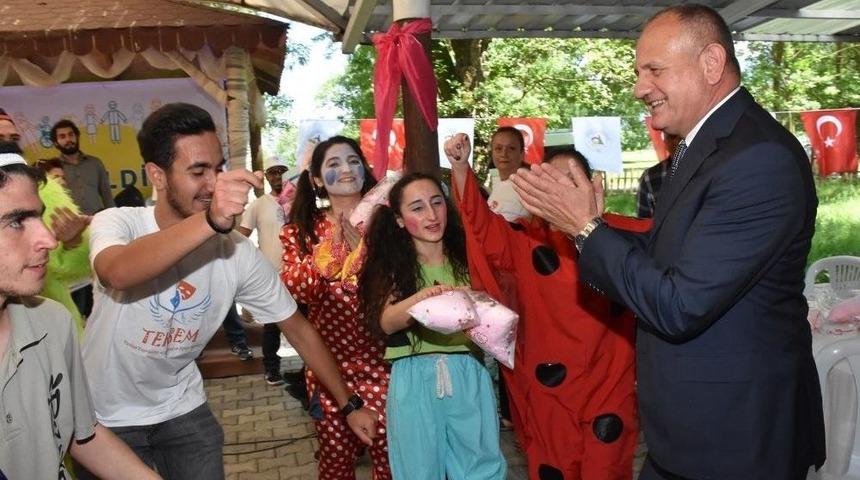 Başkan Keleş &Ouml;zel &Ccedil;ocuklarla Bir Araya Geldi