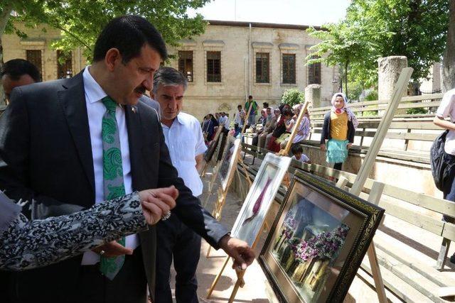 Eyyübiyeli Kadınlar Eserleri Görücüye Çıktı