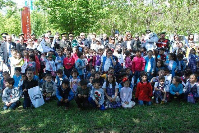 Jandarmadan Öğrencilere Trafik Eğitimi