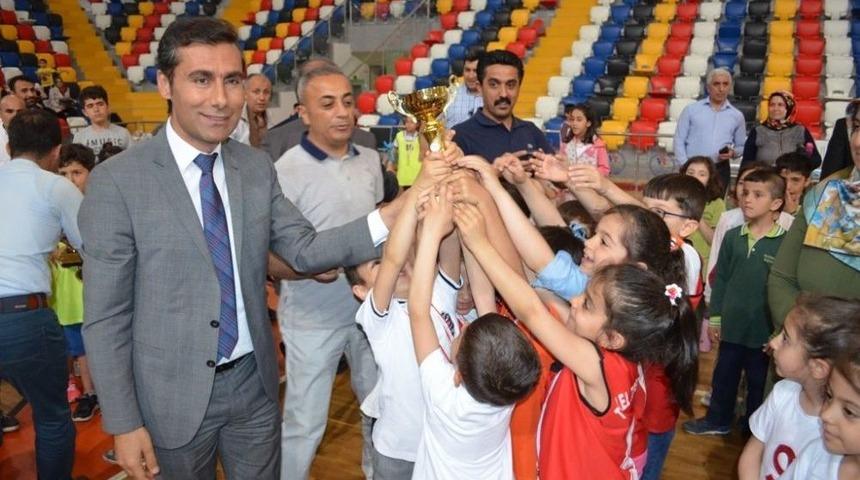 &Ccedil;ocuk Oyunları Şenliği Sona Erdi