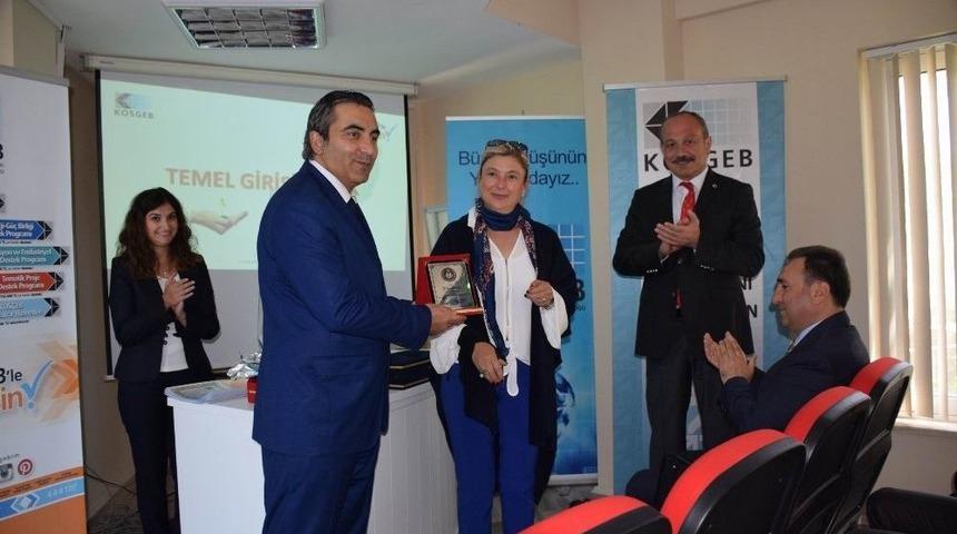 Kosgeb&rsquo;den Polis Eşlerine Girişimcilik Sertifikası