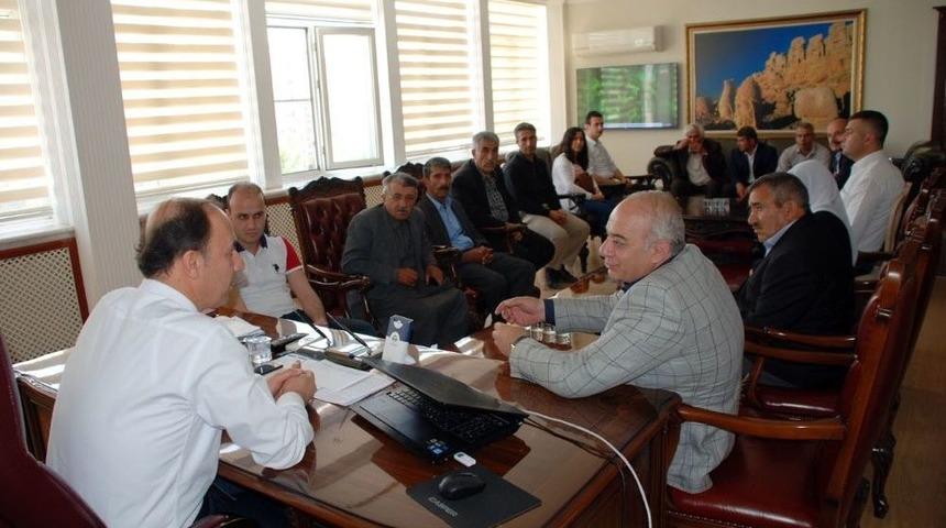 Vali Erin Vatandaşlarla Bir Araya Geliyor