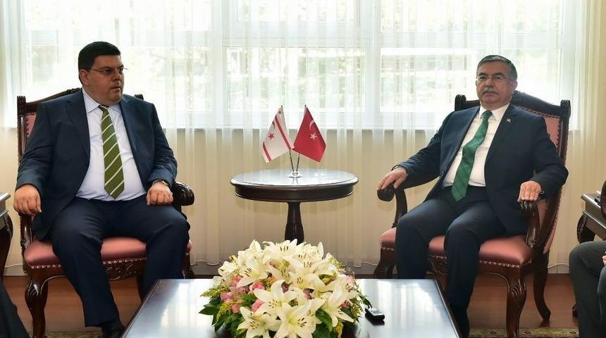 Bakan Yılmaz, Kktc Milli Eğitim Bakanı Berova İle Bir Araya Geldi