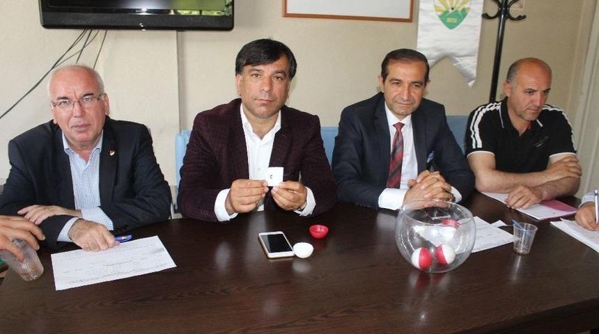 U14 Futbol Karşılaşmalarının Fikst&uuml;r&uuml; &Ccedil;ekildi