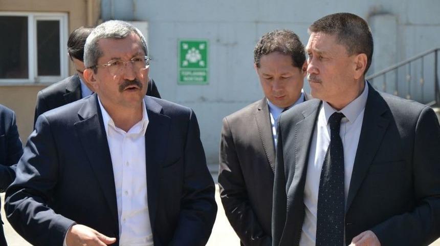 B&uuml;y&uuml;kel&ccedil;isi Kadyrov&rsquo;dan Başkan Vergili&rsquo;ye Ziyaret