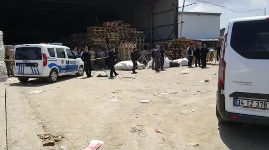 Sultanbeyli&rsquo;de K&acirc;ğıt Toplayıcısı Dehşet Sa&ccedil;tı: 8 Yaralı