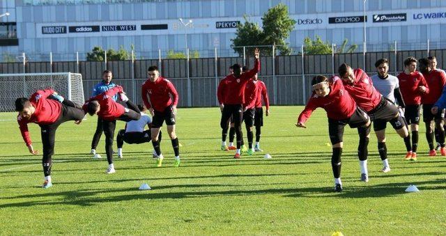 Samsunspor, G&ouml;ztepe&rsquo;ye Bileniyor 1