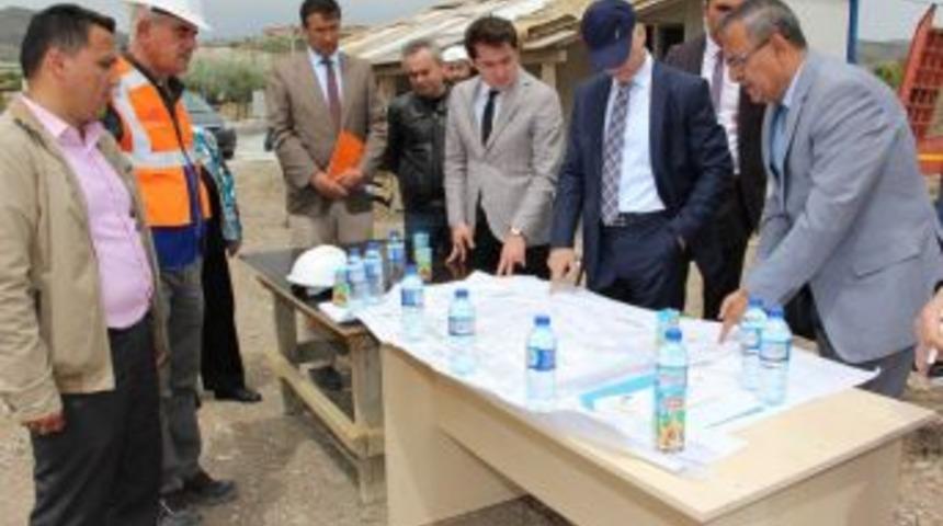 Vali K&ouml;se 112 Acil &Ccedil;ağrı Merkezi İnşaat Alanını İnceledi