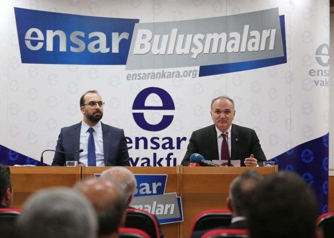 Bakan &Ouml;zl&uuml;: "yerli Marka Otomobile Ticari Şirketlerin &Ouml;nc&uuml;l&uuml;k Etmesini İstiyoruz"