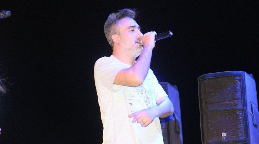 Sagopa Kajmer İle Kolera, Kilis&rsquo;te Hayranlarına Unutulmaz Bir Gece Yaşattı