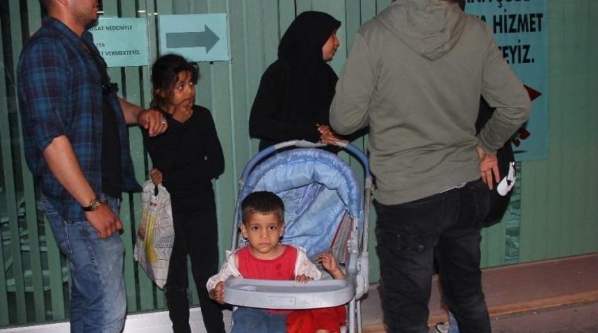 &Ccedil;ocuklarıyla Dilenen Suriyeli Kadın G&ouml;zaltına Alındı