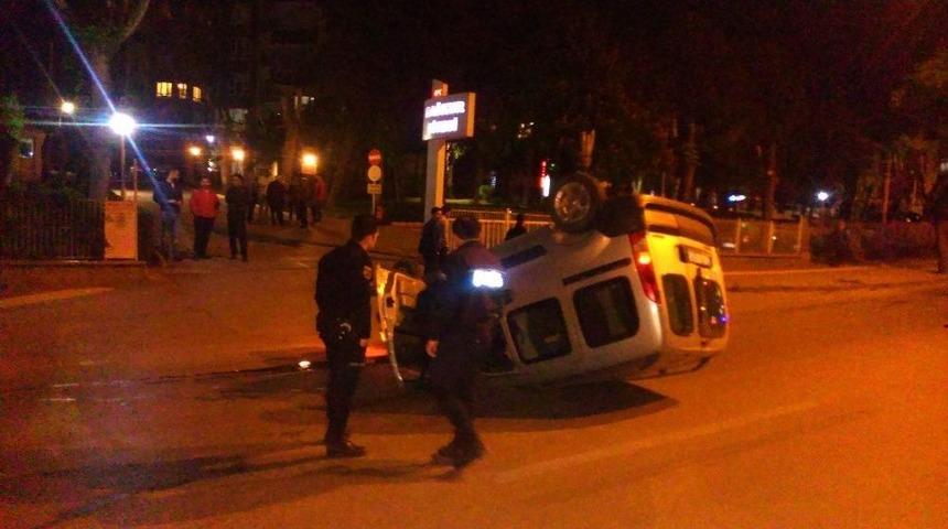 Başkent&rsquo;te Trafik Kazası: 1&rsquo;i Ağır, 2 Yaralı