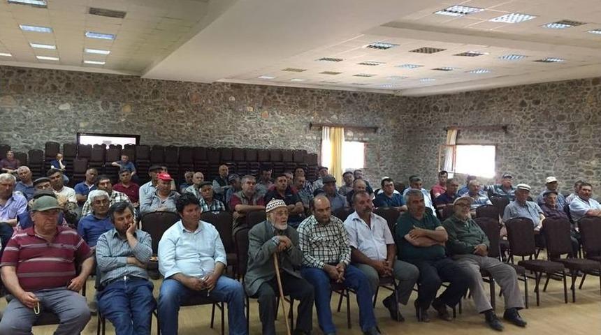 Muğla&rsquo;da &Ccedil;ift&ccedil;ilere Bilgilendirme Toplantısı D&uuml;zenlendi