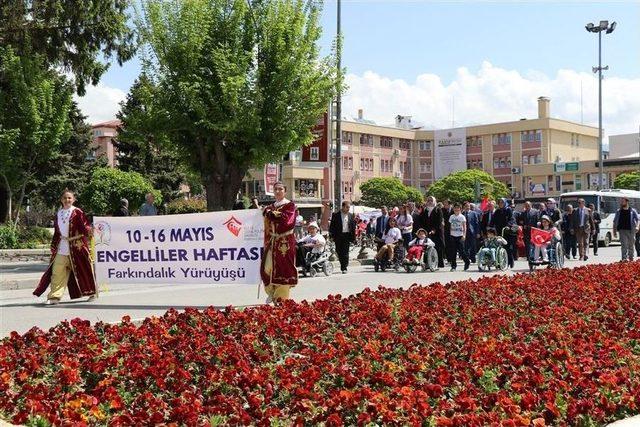 Engelliler Haftası Farkındalık Yürüyüşü Gerçekleştirildi