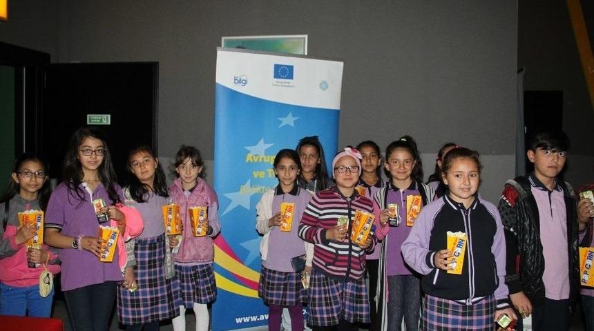 Avrupa G&uuml;n&uuml; &Ccedil;ocuk Film G&ouml;sterimi Etkinliği Ger&ccedil;ekleştirildi