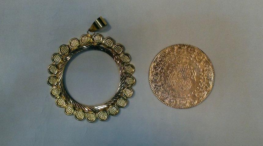 (&ouml;zel Haber) Kuyumcuyu Sahte Altınla Dolandıran Kadın Kamerada