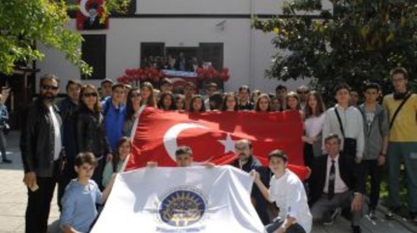 Ankaralı &Ouml;ğrenciler Balkanlarda...