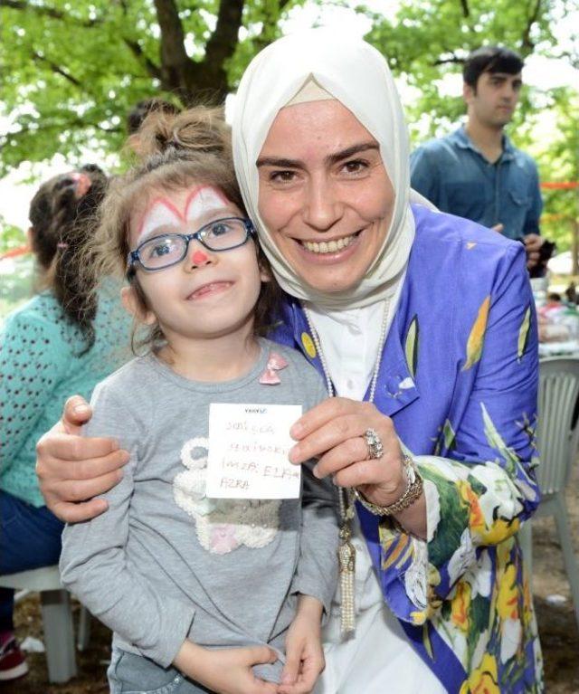 Başkan Yazıcı Ve Eşi, Engellilerle Bir Kez Daha Tek Yürek Oldu