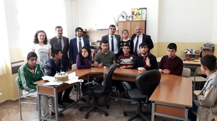 Asp İl M&uuml;d&uuml;rl&uuml;ğ&uuml;nden Engelli Okullarına Ziyaret
