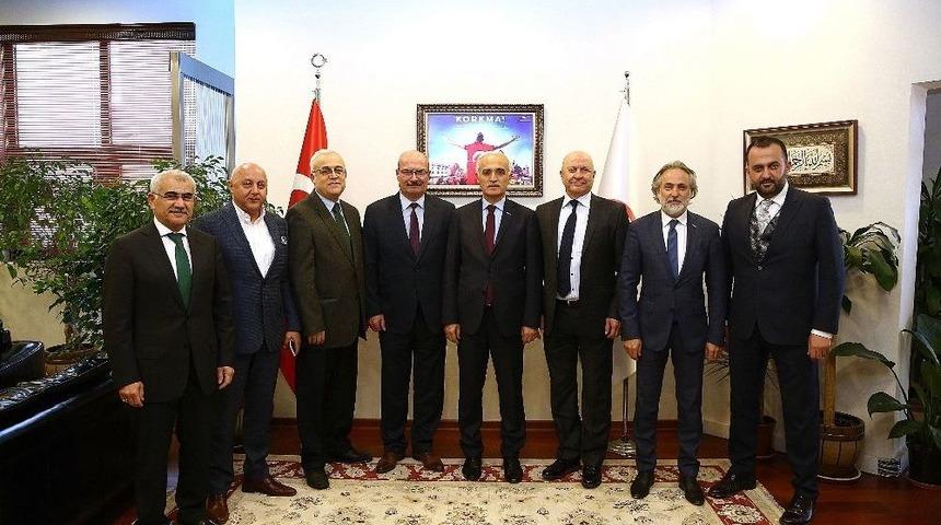 Ato Başkanı Baran: "t&uuml;rkiye, Sağlık Turizminden Yılda 50 Milyar Dolar Gelir Elde Edilebilir"