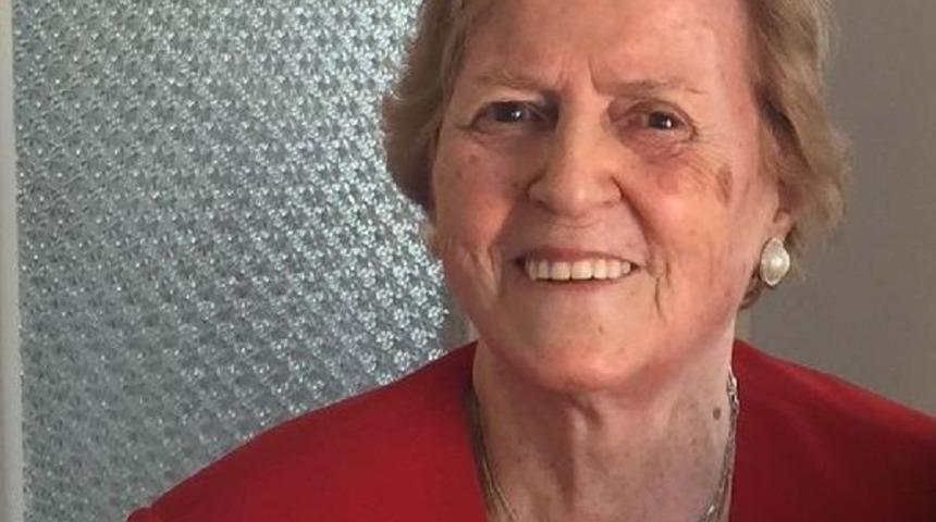 87 Yaşındaki Nezihat Hanımın Şiiri, Yarışma Koşulu Değiştirtti