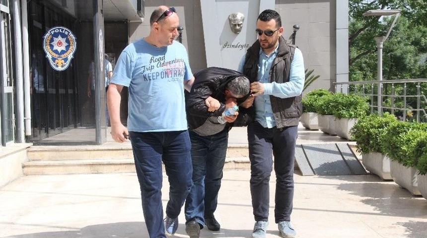 Gece Çalışan Motosikletli Kapkaççı Gündüz Yakalandı