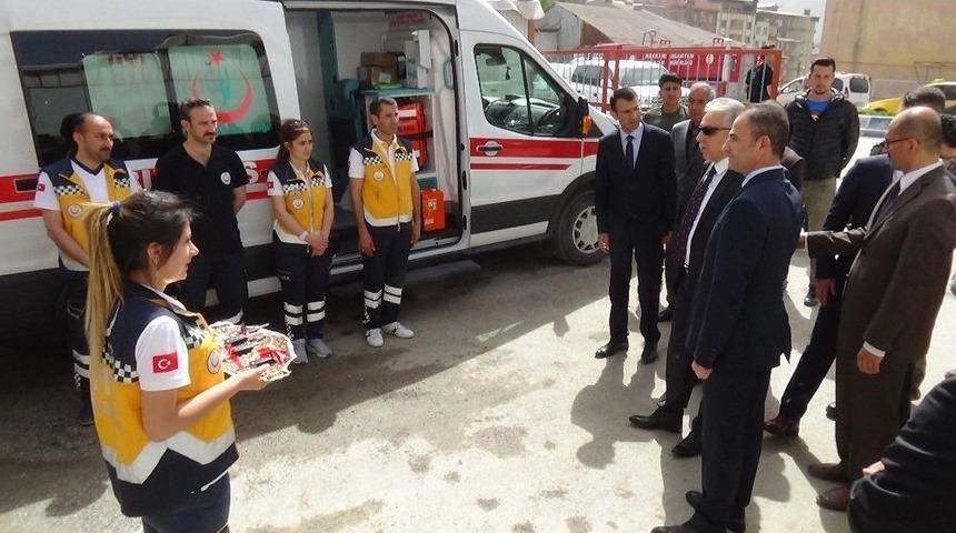 Hakkari&rsquo;ye 3 Yeni Ambulans