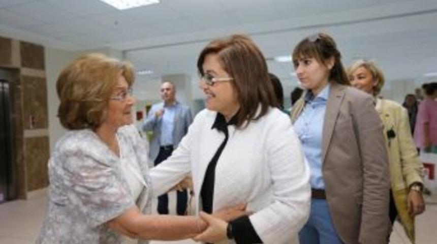 Fatma Şahin&rsquo;den Anneler G&uuml;n&uuml; Mesajı