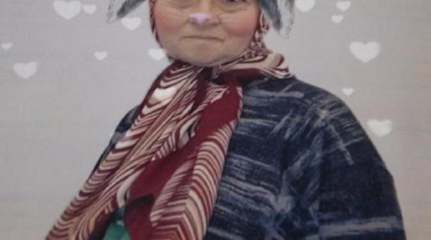 Yaşlıların Sosyal Medya Merakı