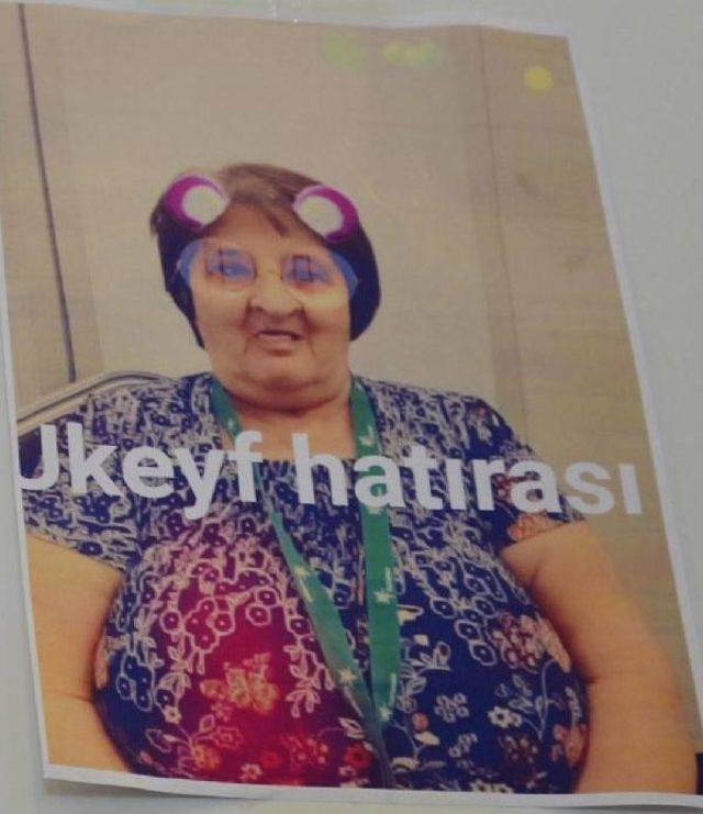 Yaşlıların Sosyal Medya Merakı 1