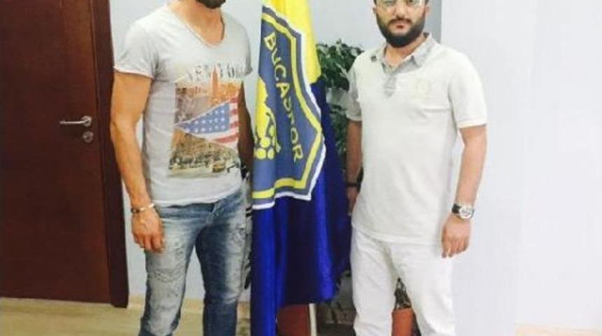 Bucaspor'da Imza Şov