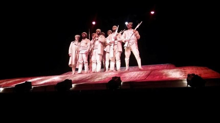 Kartepe Belediyesi &ldquo;alo Evlat Hattı&rdquo; Hizmetlerine Devam Ediyor